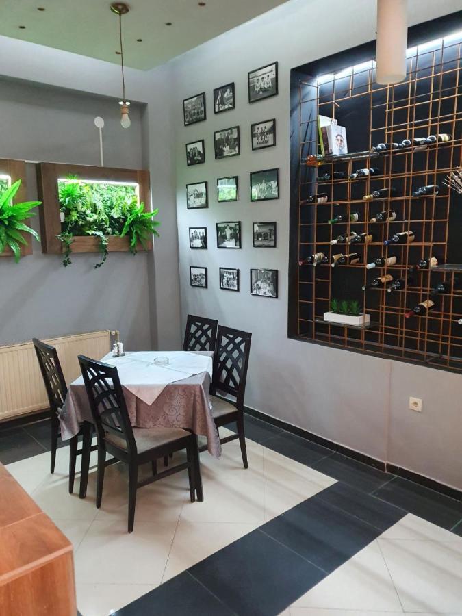 Sunny Hill Garden Bed & Breakfast Stara Pazova Exterior photo