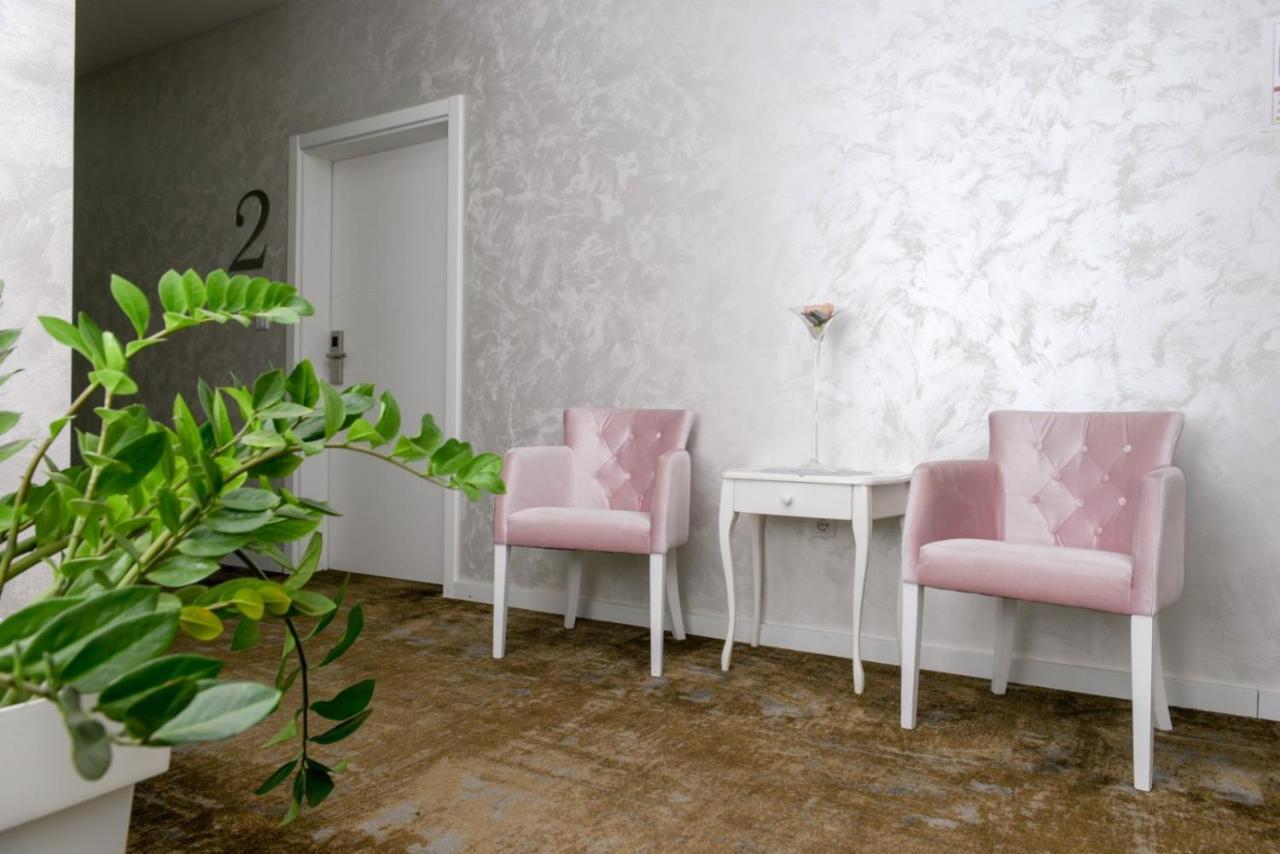 Sunny Hill Garden Bed & Breakfast Stara Pazova Exterior photo